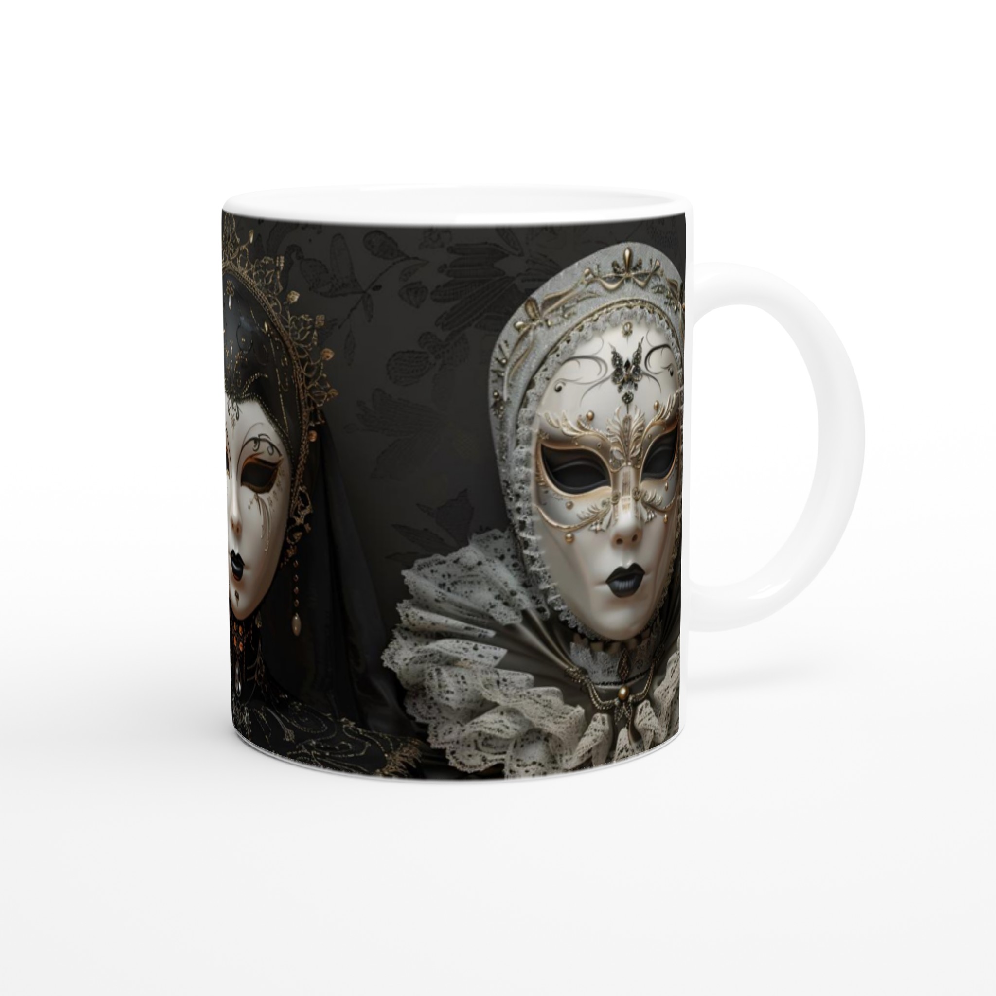 Vit 11oz keramisk mugg med dramatiskt venetianskt maskmotiv i elegant svart och guld 9 b4e697ed-04e2-49bc-b0b7-06e490ffbc4c
