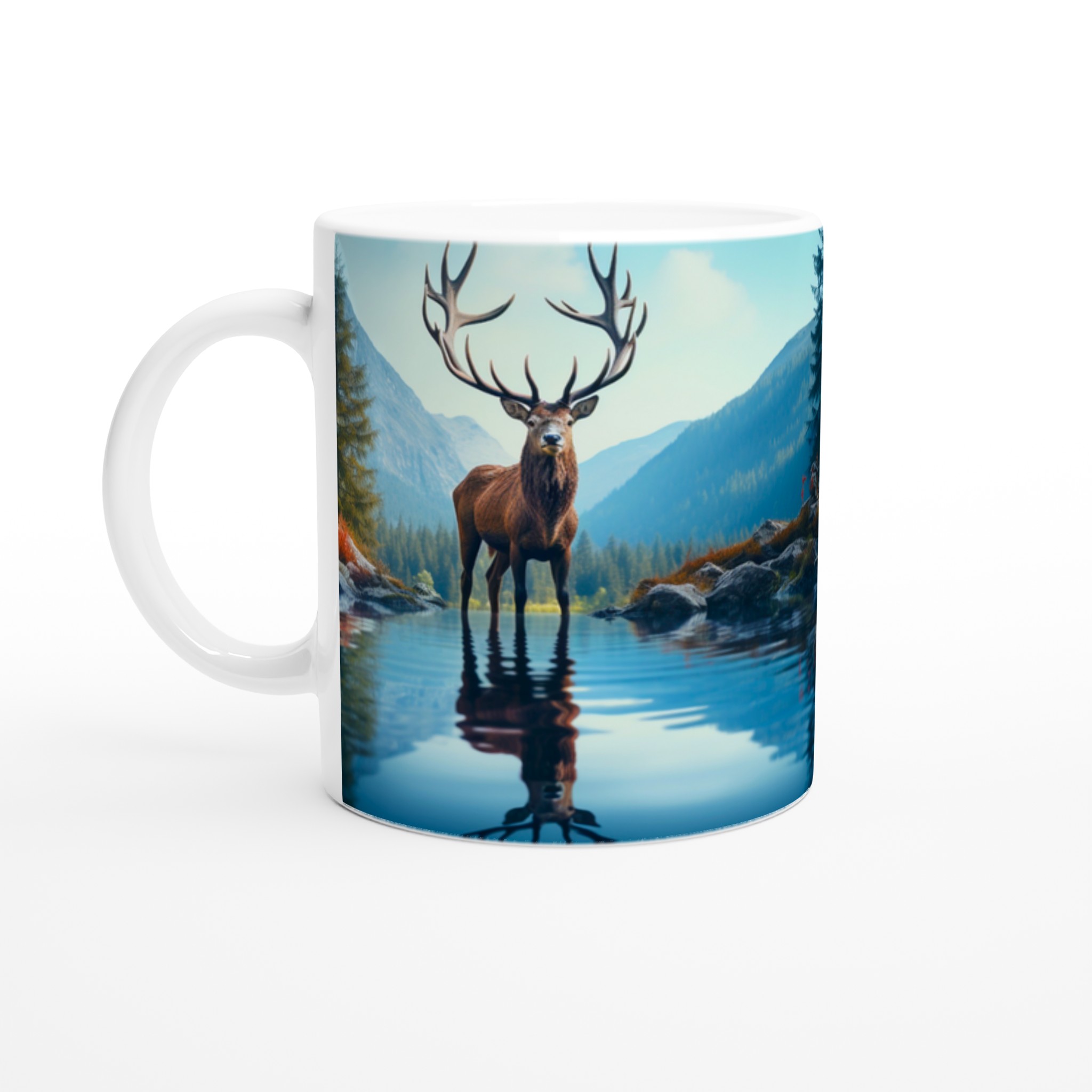 Majestätisk Älg vid Sjön – 11oz Keramisk Mugg i Valfri Färg 1 eb7a1ef8-0ab0-4e58-8120-7e25d86557b1
