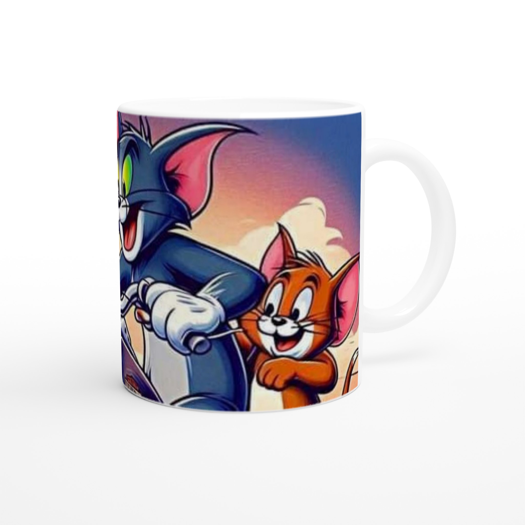 Vit 11oz keramisk mugg med Tom och Jerry – klassisk tecknad design i din favoritfärg 9 0cd81455-a425-4a39-8e3b-508c9a66b70b