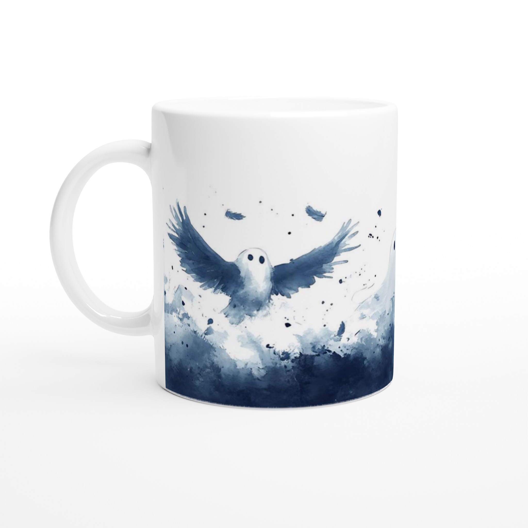 Spöklika Vänner Mugg – Akvarell Design, Charmiga Spöken och Fåglar i Dimblått – 11 oz Keramikmugg 1 2dcae3ea-a477-4716-89df-4f47a3c106b7