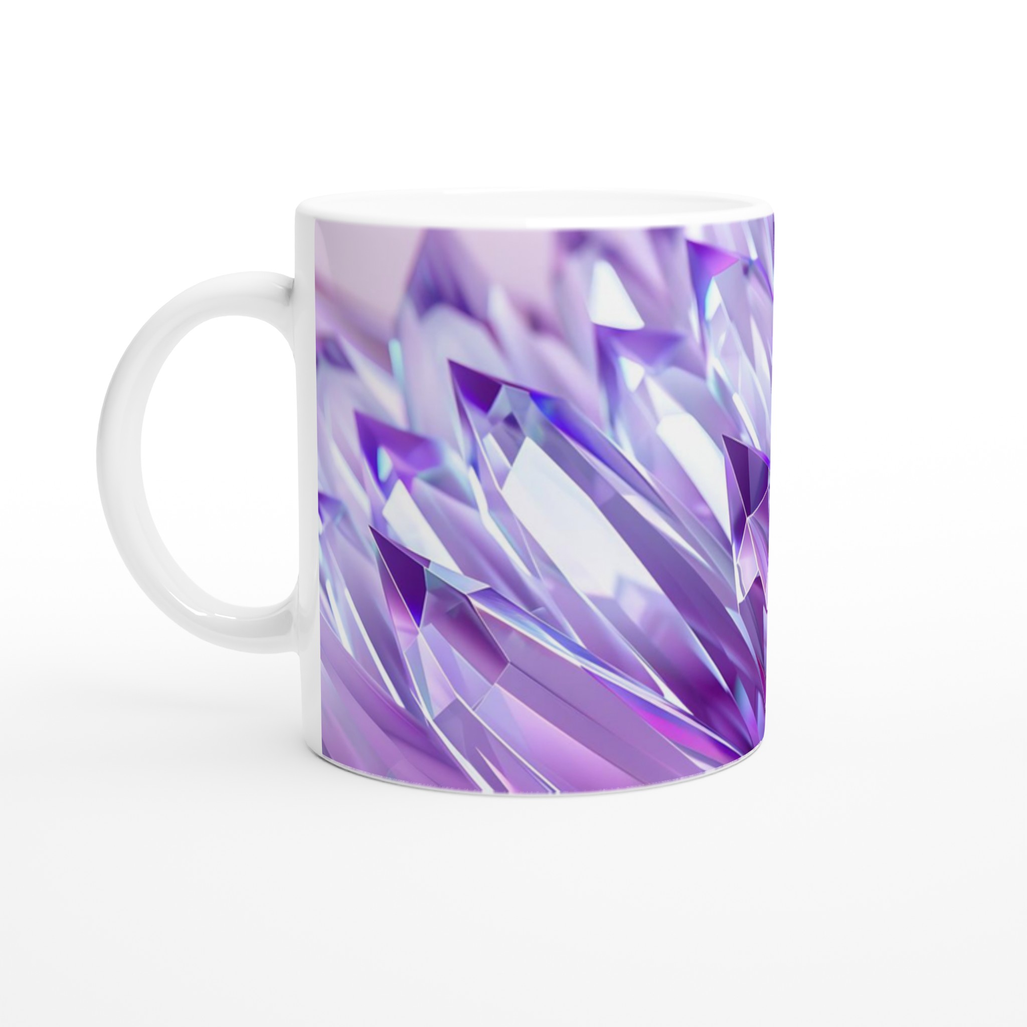 Glittrande Lila Prismamugg – 11 oz Keramisk Kaffemugg med Kristallklar Design 1 64eae5aa-acd4-4b4c-83ed-bcc1e1aa6ade