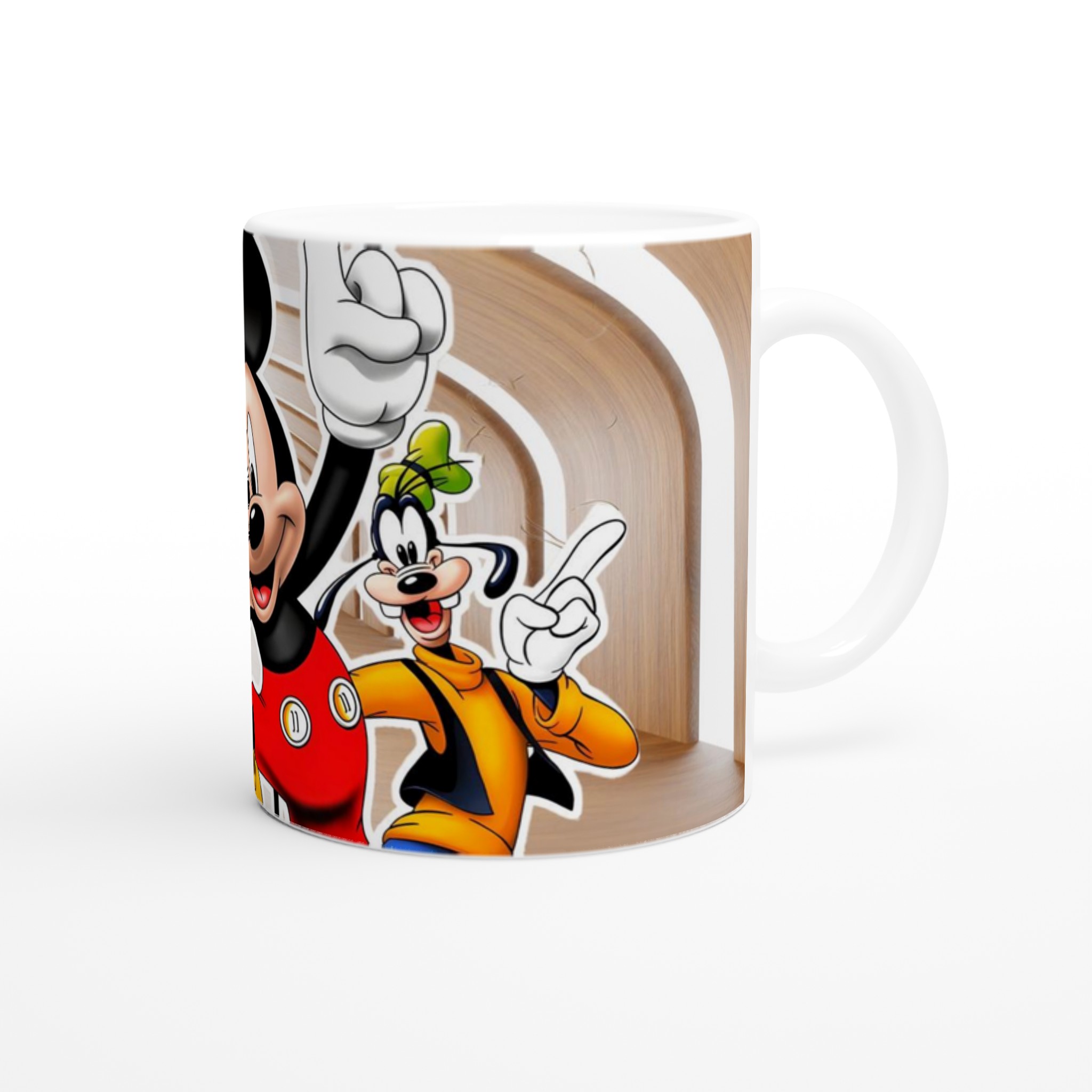 Vit 11oz keramisk mugg med färgstarkt Mickey & vänner-motiv i flera keramiska färger 9 76d914f9-afed-4d50-93f8-aa5ba8bea093
