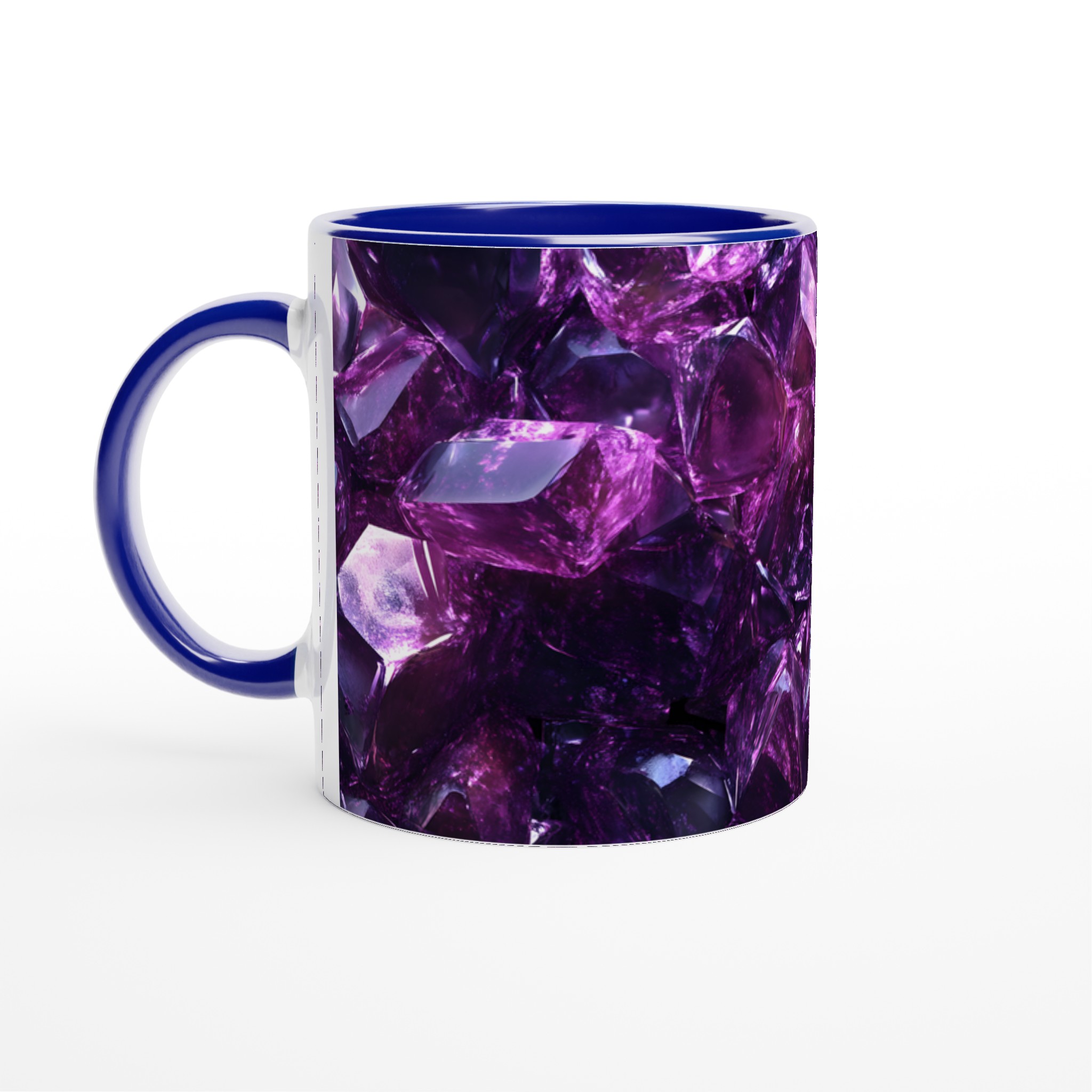 Amethyst Sparkle 11oz Keramisk Mugg – Geometrisk Kristall Design i Glänsande Lila Nyanser 2 7da55f56-1a17-4404-b367-6997922d8ffd