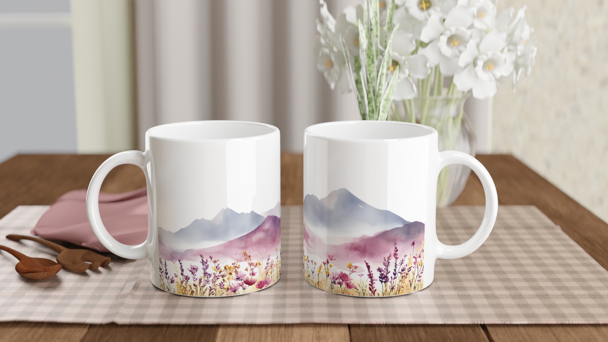 Akvarell Berg och Vildblommor Keramikmugg – En touch av lugn i din vardag 10 b373c9fa-9a43-406f-be53-5e50a74ca9fd