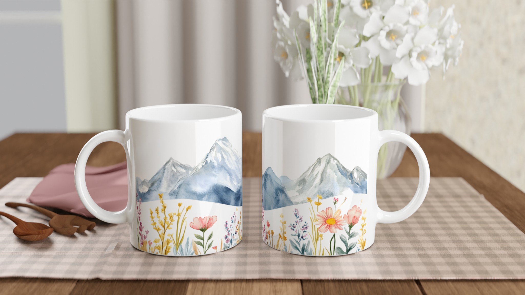 Akvarell Berg & Vildblommor Keramikmugg – Din 11oz Favorit i Flera Färger! 10 b6803a3e-39e6-4fff-81fb-cdc06d753cfe