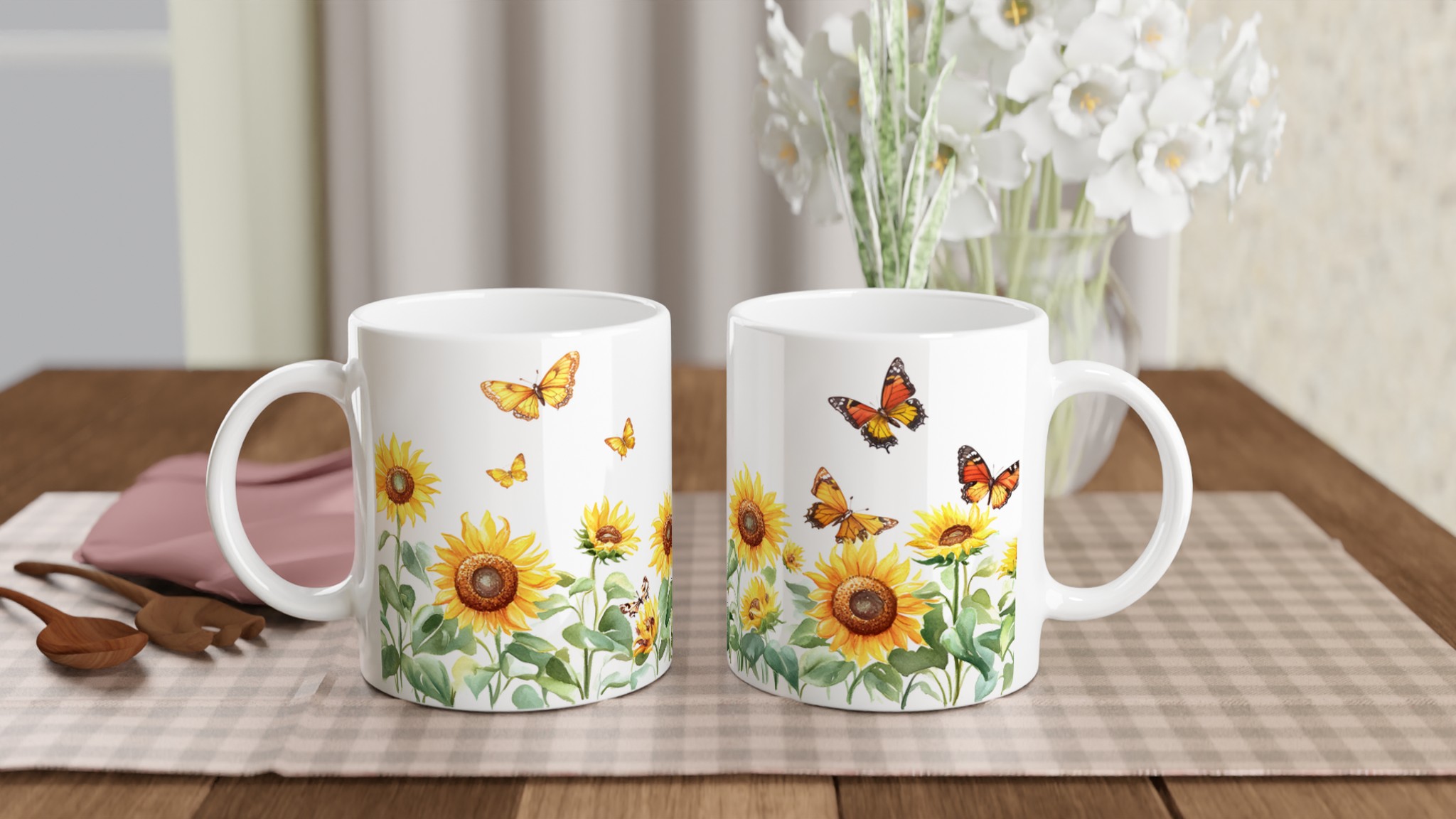 Solros- och fjärilsmugg – Keramisk 11oz kaffemugg i ditt val av 7 färger 10 e048b7db-4c31-4460-be79-dba423cab3d3